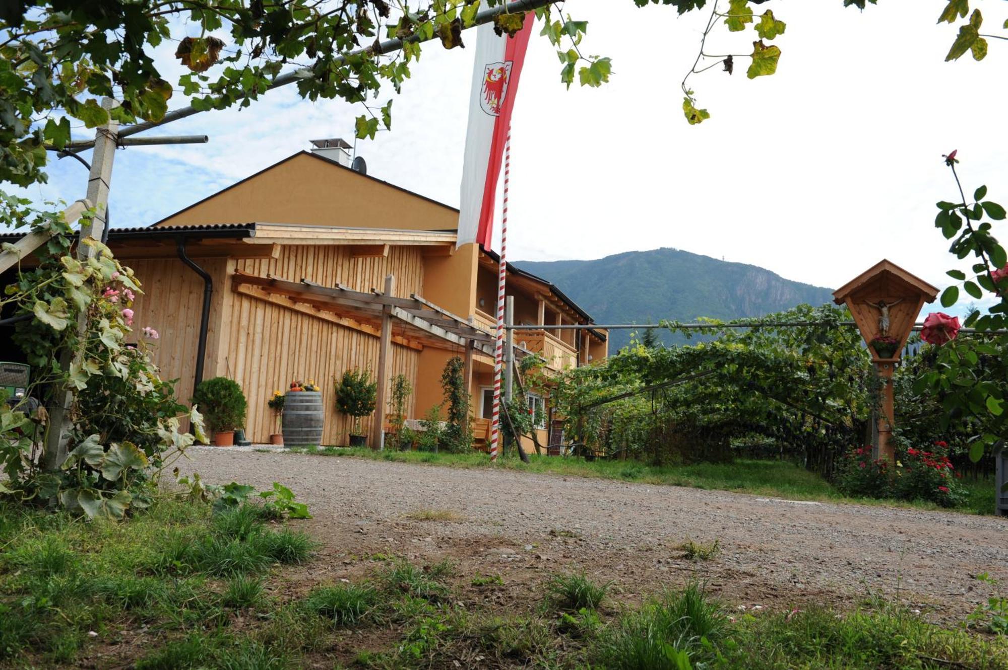 Urbanhof Prantenberger Bozen Buitenkant foto